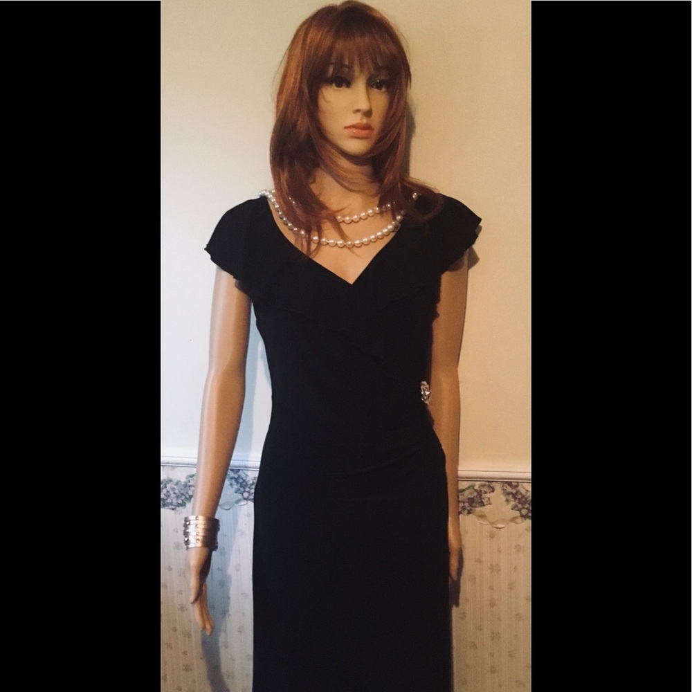 🌟Nordstrom’s black ruffle wrap dress by Selina